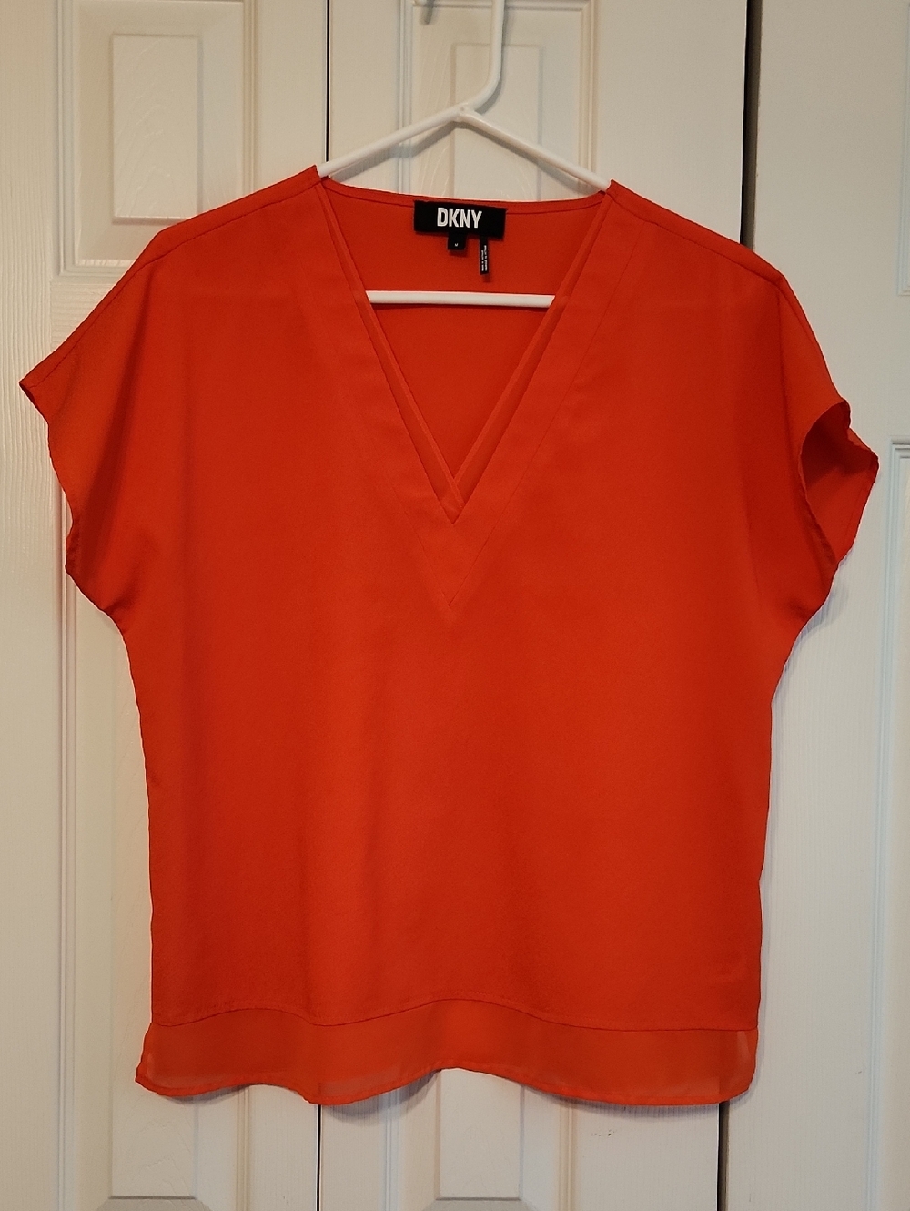 DKNY Bright Orange / Coral Sheer Chiffon V-Neck Short Sleeve Blouse Size M